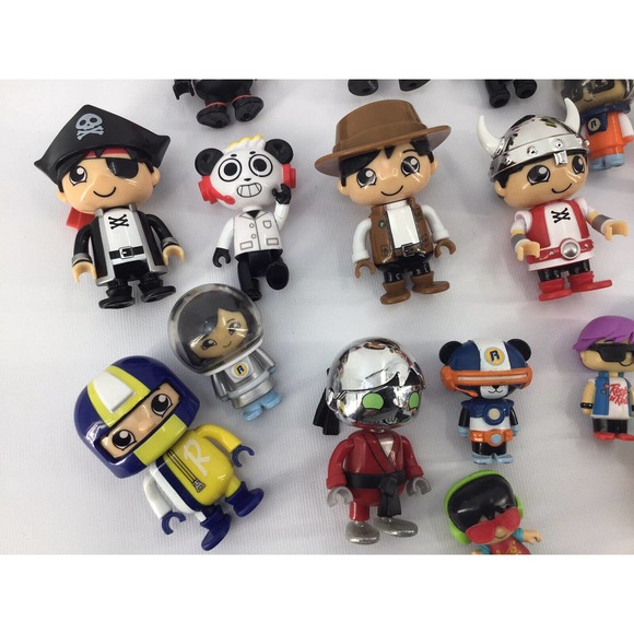 Ryan’s World Bonkers Toys Lot of 23 Figures - Picture 9 of 12